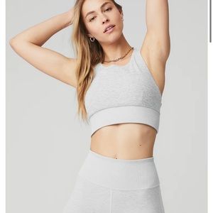 NWT Alo Yoga AloSoft Serenity Bra